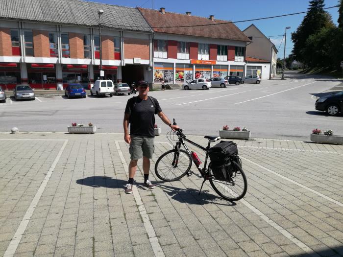 Reoprtaža: 450 kilometara na biciklu u čast Franji Fuisu (3)